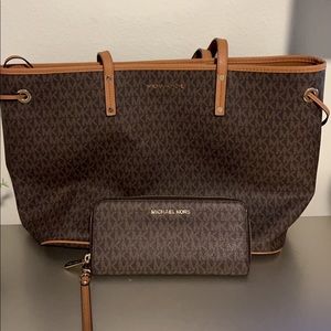 Michael Kors Tote + Wallet